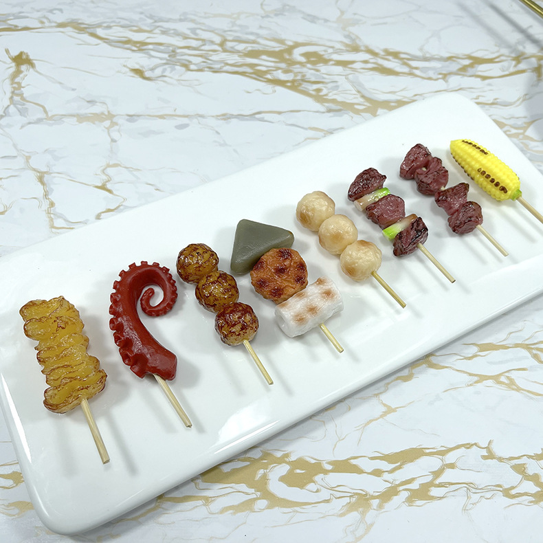 Nowy brelok do kluczy z symula – Centerpiece Stick recenzja i cena